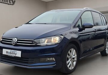VW Touran 127.499 km 17.320 &euro; Braunschweig 38114