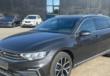 VW Passat Variant 137.503 km 15.990 &euro; Braunschweig 38122