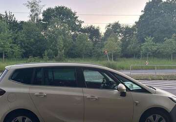 Opel Zafira Tourer 450.000 km 2.299 &euro; Braunschweig, Stadt 38120