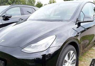Tesla Model Y 25.990 km 34.650 &euro; Schöningen 38364