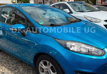 Ford Fiesta 250.000 km 1.999 &euro; Braunschweig 38118