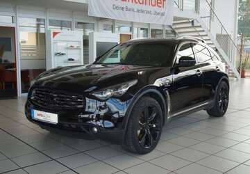 INFINITI FX 166.526 km 12.999 &euro; Wolfenbüttel 38304