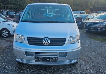 VW T5 Transporter 89.275 km 11.900 &euro; Braunschweig 38120