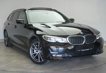 BMW 330 97.000 km 25.490 &euro; Braunschweig 38110