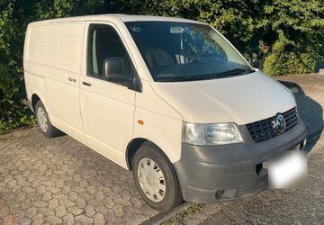 VW T5 Transporter 156.000 km 5.400 &euro; BRAUNSCHWEIG 38126