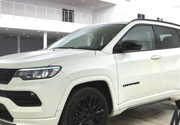 Jeep Compass 31.950 km 17.750 &euro; Schöningen 38364