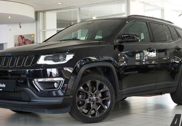 Jeep Compass 40.950 km 19.450 &euro; Schöningen 38364