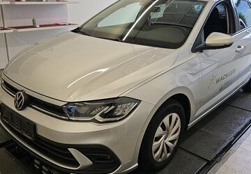 VW Polo 143.192 km 13.990 &euro; Braunschweig 38122