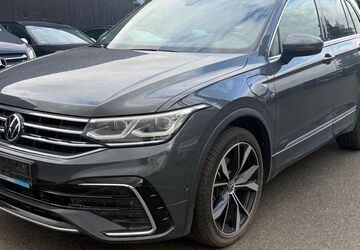 VW Tiguan 125.356 km 25.990 &euro; Braunschweig 38122