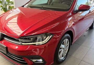VW Polo 95.000 km 12.990 &euro; Braunschweig 38116