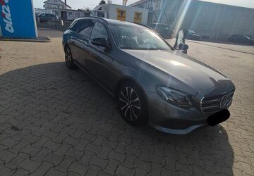 Mercedes-Benz 300 138.682 km 22.990 &euro; Braunschweig 38122