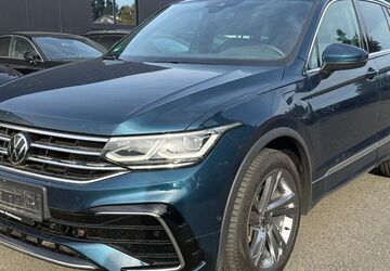 VW Tiguan 74.895 km 25.990 &euro; Braunschweig 38122