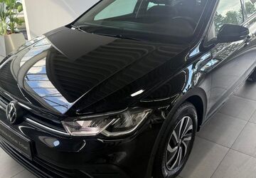 VW Polo 119.800 km 13.990 &euro; Braunschweig 38116