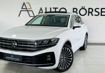 VW Touareg 67.850 km 54.890 &euro; Braunschweig 38114