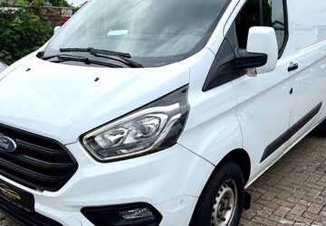 Ford Transit Custom 121.806 km 12.990 &euro; Wolfenbüttel 38304