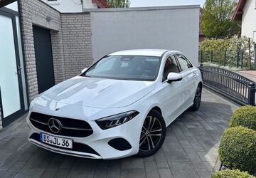 Mercedes-Benz A 180 33.000 km 25.300 &euro; Braunschweig 38124
