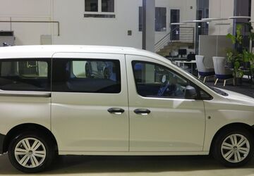 VW Caddy 59.100 km 17.950 &euro; Braunschweig 38112