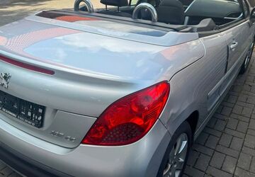 Peugeot 207 143.000 km 2.750 &euro; Braunschweig 38108