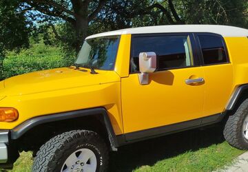 Toyota FJ 135.000 km 24.900 &euro; Braunschweig 38106