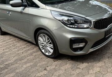 Kia Carens 132.000 km 9.300 &euro; Adenstedt 31246