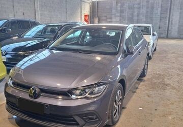 VW Polo 14.199 km 17.890 &euro; Braunschweig 38114