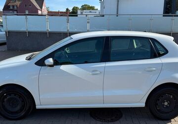 VW Polo 142.380 km 4.999 &euro; Salzgitter-Lebenstedt 38226