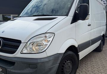 Mercedes-Benz Sprinter 143.550 km 10.990 &euro; Braunschweig 38114